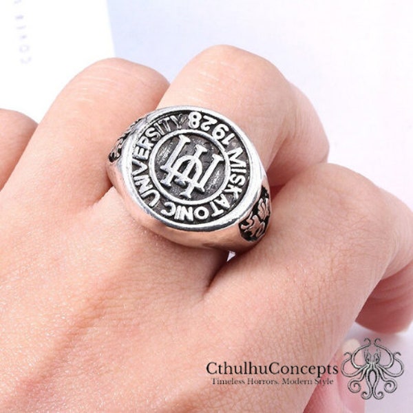 Vintage Cthulhu Mythos Ring gift for HP Lovecraft/Cthulhu Fans Fans- Miskatonic University Class Ring 1928