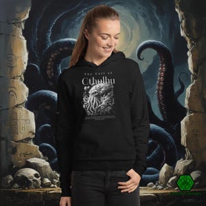Cthulhu Graphic Hoodie: Unisex Cotton-Poly Fleece, Horror Fantasy