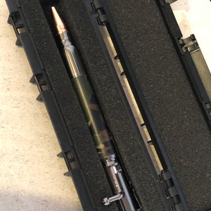 Handgefertigter Kugelschreiber - Unikat - Einzelstück - Patrone - Gun - Gewehr