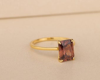 Dainty Brown Gold Ring, Baguette Solid Gold Ring, Modern Solitaire Ring, Brown Gemstone Band, Gift for Her, Women Jewelry, Graduation Gift