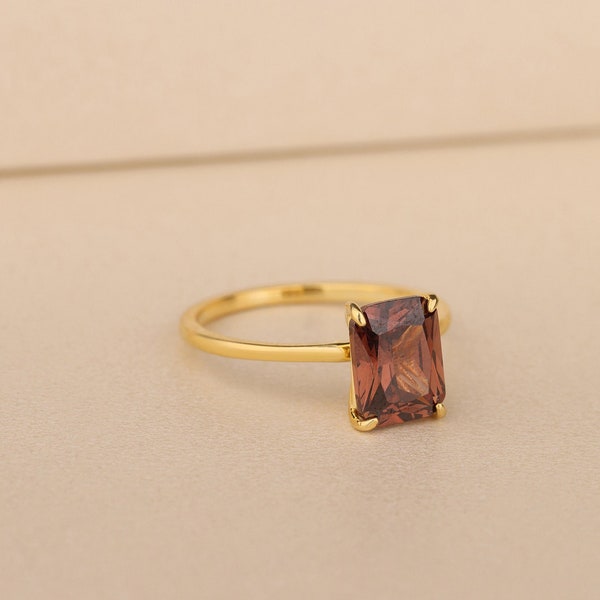 Dainty Brown Gold Ring, Baguette Solid Gold Ring, Modern Solitaire Ring, Brown Gemstone Band, Gift for Her, Women Jewelry, Graduation Gift