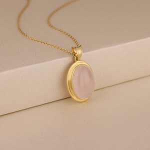 Rose Quartz Necklace for Women, Oval Women Pendant Necklace in 14K Solid Gold or Silver, Bridesmaid Gift, January Birthstone Necklace