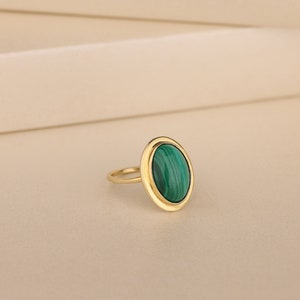 Dainty Malachite Gemstone Ring in Solid Gold and Silver, Natural Green Stone Ring For Women, Gold Plated Boho Ring For Best Friend, Mom Gift