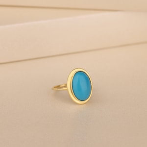 Turquoise Gemstone Women Ring in Silver and Gold, Minimalist Wedding Ring For Bride, Anniversary Ring, Modern Stone Ring, Girlfriend Gift