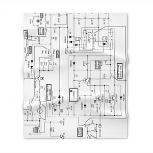 Op de afbeelding: Een zwart-wit schemadiagram van een elektronisch circuit. Het diagram bevat componenten zoals weerstanden, condensatoren, transistoren en diodes. Het diagram is gelabeld met verschillende waarden en beschrijvingen, waaronder "Heater", "Grid", "Plate", "Screen" en "Bias".
