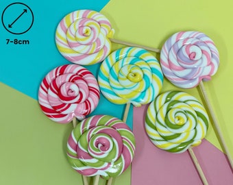 Lollipop suikervrij handgemaakt hard snoep. Drie kleuren.