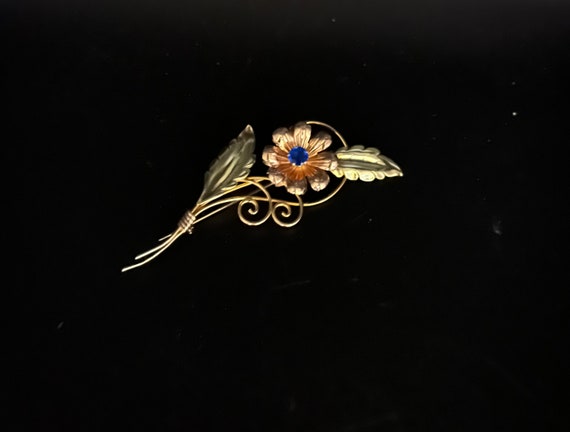 Van Dell Vintage 1950's 12K G.F. Flower Brooch - image 1