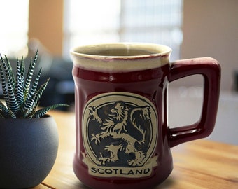 Scottish Lion Rampant Stoneware 500ml Mug - Souvenir and Heritage Gift - Durable, Microwave and Dishwasher Safe - Various Colors