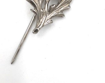 Scottish Thistle Lapel Pin - Quality Heritage Accessory for Scottish Occasions & Gifts