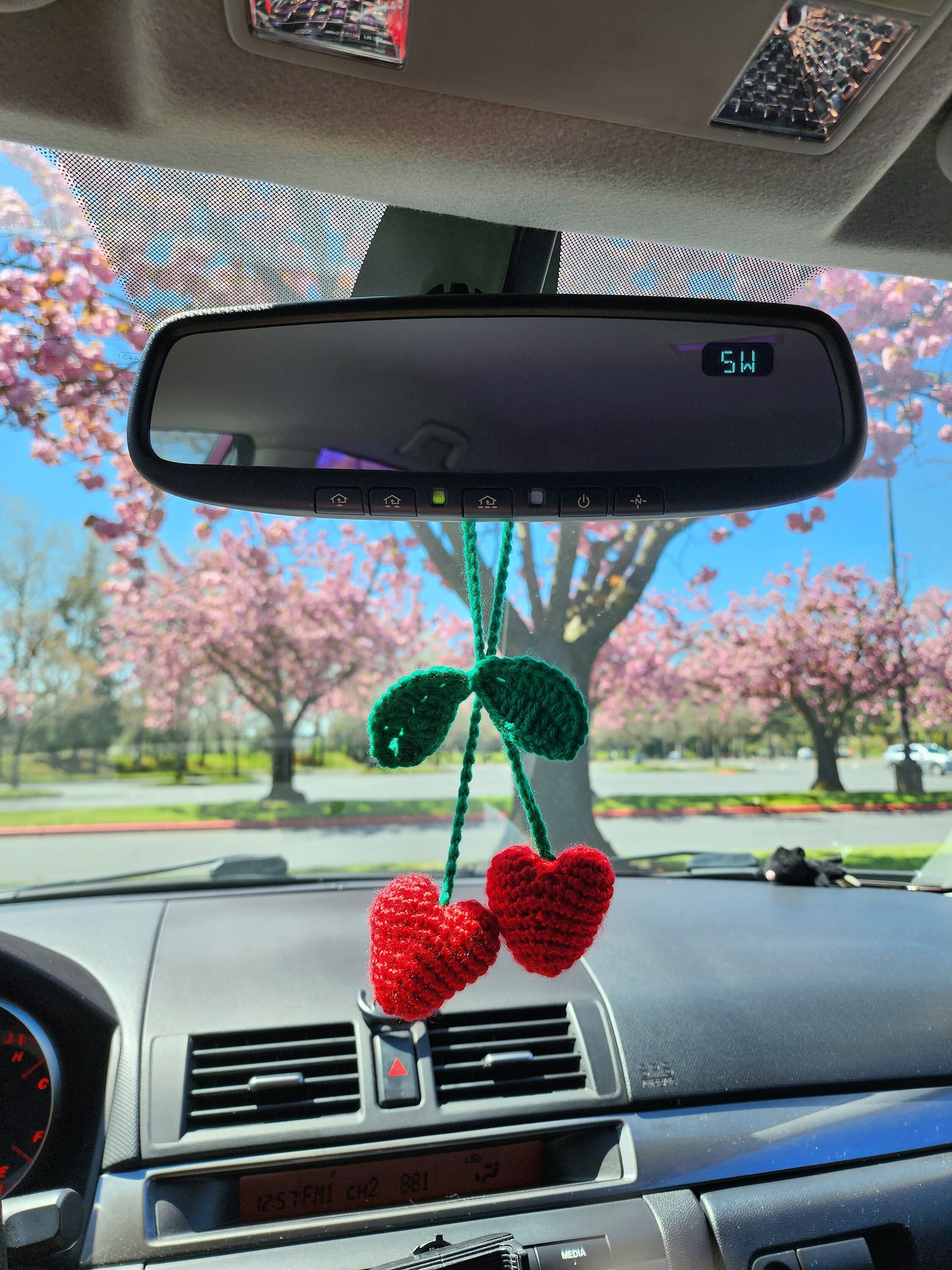 樱桃 Cherry car accessory. Rear view mirror charm. Auto