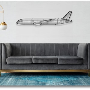 Boeing 787 Dreamliner Silhouette: Metal Aircraft Wall Art