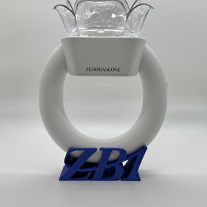 ZEROBASEONE – ZB1 KPOP Lightstick Light Ring Stand