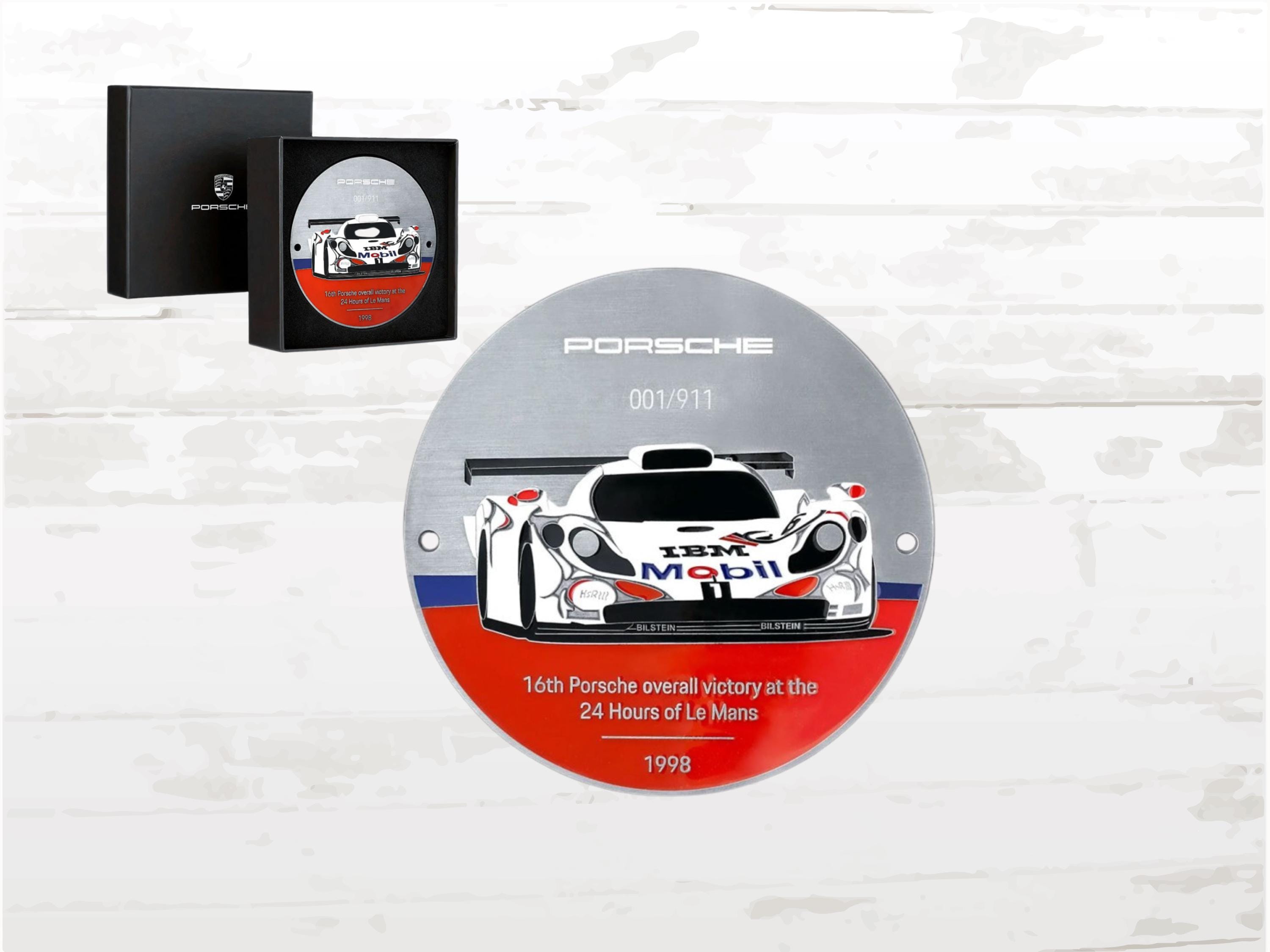 ポルシェ 911 GT1 ル・マン優勝車 グリルバッジ - 限定版 - Etsy 日本