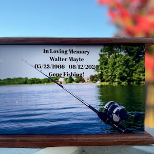 Fishing Personalize Urns, Person fishing Cremation Urn, Custom wooden Urn, lake Urn with FREE Engraving, Engrave urn, urna para pescadores