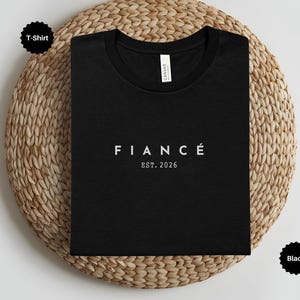 Sudaderas personalizadas para novios, camiseta de compromiso personalizada, futuros esposos, regalo de compromiso, regalo para la prometida, novio y novia imagen 8