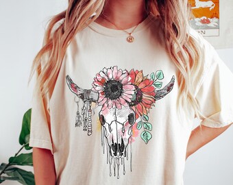 Vintage Boho Colors Womens Shirt, Boho-Inspired Gift For Her, Bohoe Fashion Trendy Shirt, Bohemianstyle Hippie Clothes, Hippi Bohemian Tee