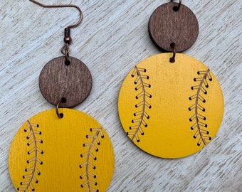 Vintage Softball Holzohrringe - Sportlicher Team Mom Schmuck