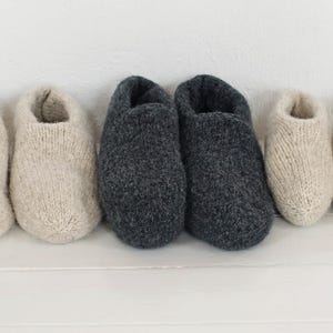 KNITTING PATTERN, Felted Slippers Knit Wool Pattern for Family, Wool Slippers Knitting Pattern, Shoe size 25-46 (EU)