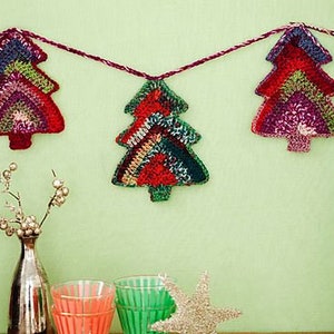 CROCHET PATTERN, Tree Ornaments Crochet Pattern, Christmas Tree Garland,  Tree Garland Vintage Pattern