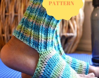 CROCHET PATTERN, dancing socks,  yoga socks, pilates socks, easy pattern, beginner friendly sock pattern, leg warmers