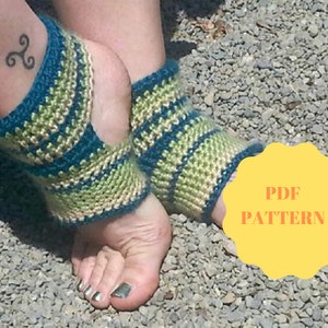 CROCHET PATTERN, dancing socks,  yoga socks, pilates socks, easy pattern, beginner friendly sock pattern, leg warmers
