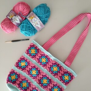 Granny Square Bag, Crochet Tote Bag,Retro Bag, Hippie Bag,Gift for Her, Boho Bag, Vintage Style, Bag For Women, Floral Shoulder Bag
