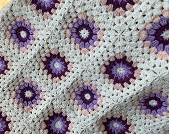 Crochet Afghan Throw Blanket, Starburst Floral Blanket, Bedspread Throw, Daisy Crochet Blanket, Crochet Afghan, Crochet TV Blanket
