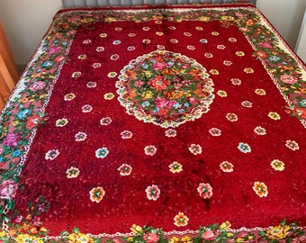 UNUSED Vintage Italian Floral Velvet Bedspread, 1970s Velvet Bedspread, Farmhouse Decor, Velvet Rug, Bohemian Table Decor