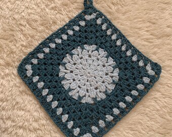 CROCHET PATTERN, 3d floral square pattern, floral hot pad pattern, crochet dishcloth pattern, floral pot holder