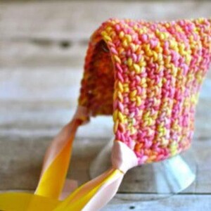 CROCHET PATTERN, Newborn bonnet, Baby bonnet, Easy baby bonnet pattern