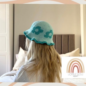 FLORAL BUCKET HAT: Crochet Pattern