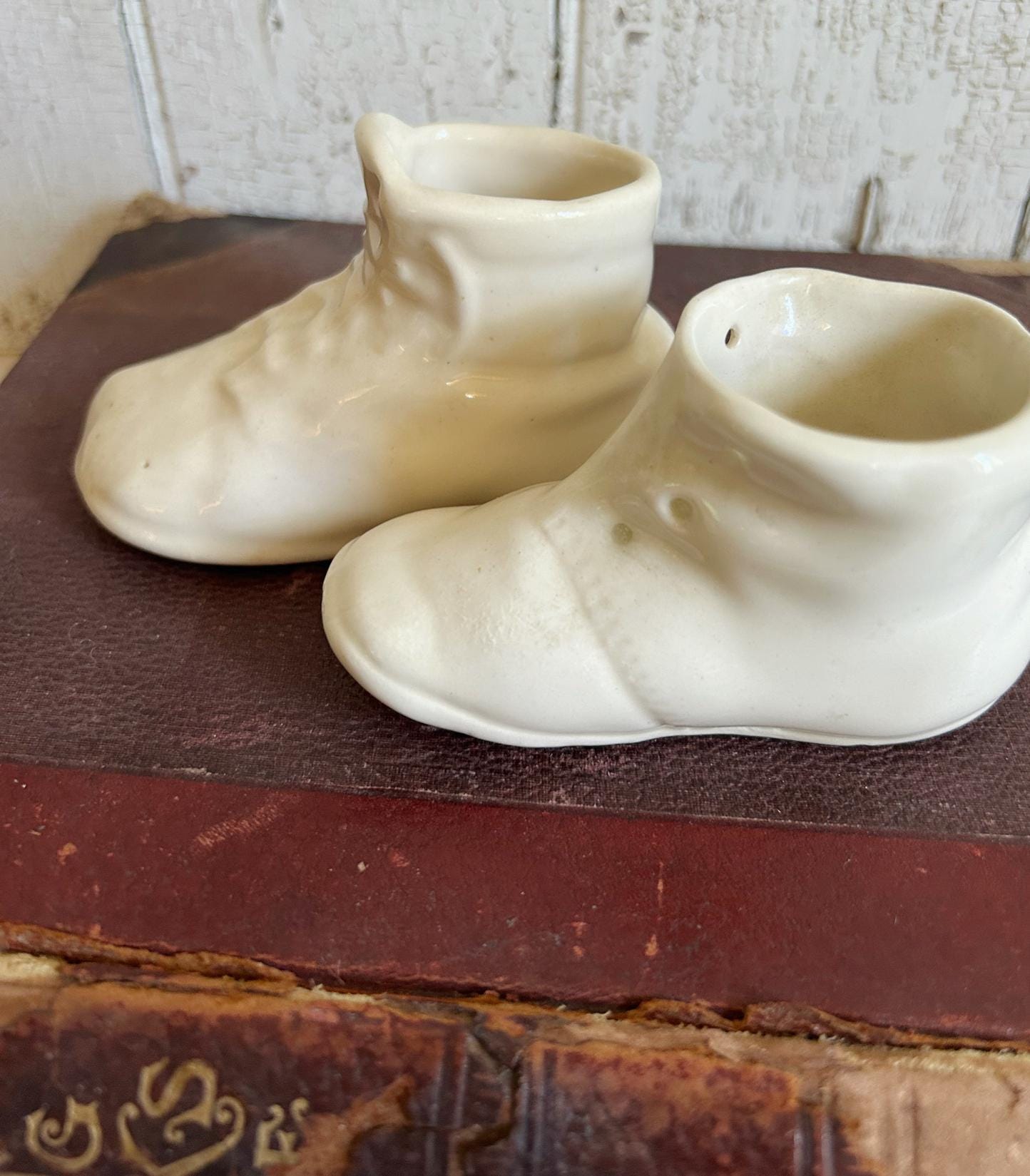 セラミックベビーシューズプランター2個セット、ヴィンテージホワイト