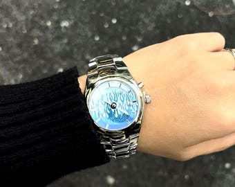 LORUS Vintage Disney Mickey Mouse World Flags Musical Watch  display picture 2