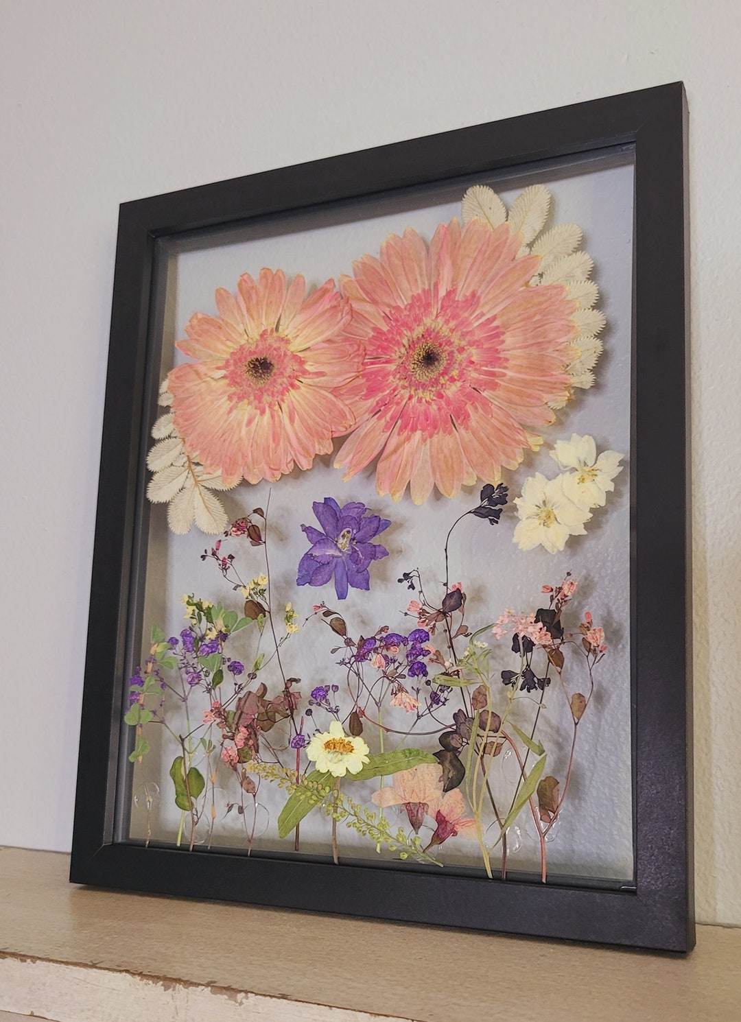 Real Pressed Dried Flowers in Floating Black Wood Frame Flower Frame