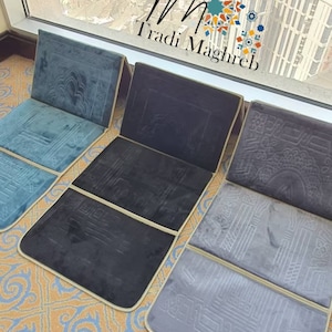 Tapis de prière Pliable de qualité supérieure avec Dossier, Tissu Chenille |Rembourrage supplémentaire pour Plus de Confort