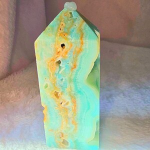 Hemimorphite tower