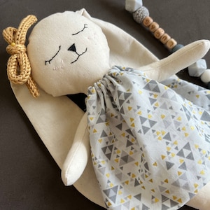 Muñeco apego bebe deals