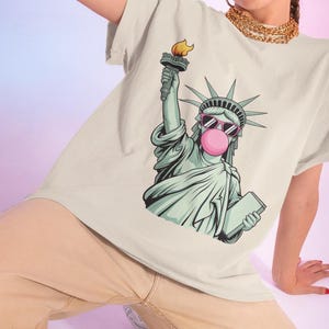 Estátua da Liberdade em PNG, EUA em PNG, Desenhos de 4 de Julho em PNG, Grafite em PNG, Bandeira dos EUA, Desenhos de Camisetas para Garotas Americanas