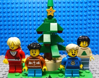 Christmas Tree Custom Mini Scene - Festive Holidays Season