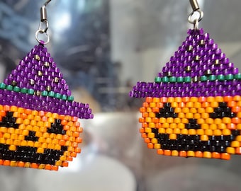 Pendientes de calabaza de Halloween con sombrero de bruja y cuentas Miyuki en punto ladrillo