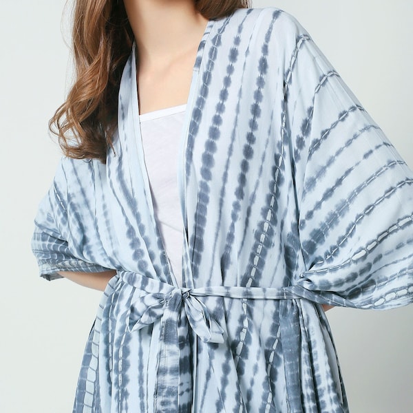 Long Kimono Robe with Belt, Hand Twisted Tie Dye, Loose Fitting, Bohemian Style, Cover-Up, Duster, One-Size, Gray, White-Black, White-Blue