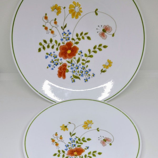 Vintage Corelle dinner plate - Wildflower, 1970s, Vitrelle