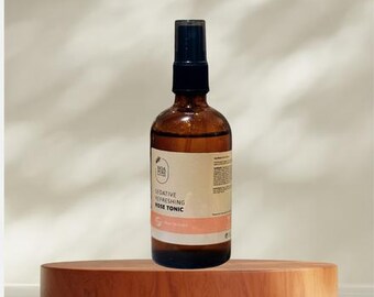 Tónico de rosas refrescante y sedante