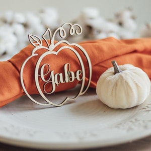 Thanksgiving Decor Name Tags, Custom Wood Rustic Fall Place Tag, Personalized Pumpkin Cards, Friendsgiving Tag