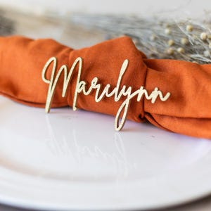 Personalized wedding place table cards Birthday Laser Cut Names Wood Acrylic Place Name Setting Wooden Table Decor Gold Mirror TAGS 2 inches