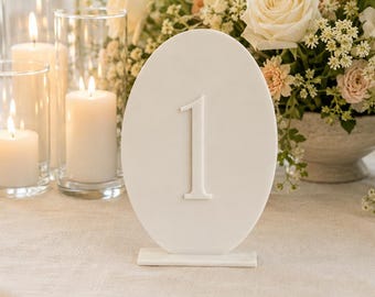 Modern Acrylic Oval Table Numbers: Laser-Engraved Wedding Decor
