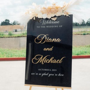 3D Welcome Sign for Wedding – Acrylic Sign with Mirror Names – Custom Personalized Wedding Decor