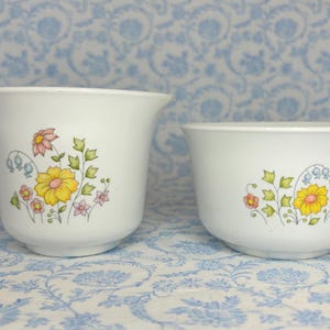 Vintage Corelle by Corning “Spring Bouquet” Sugar Bowl & Creamer Set