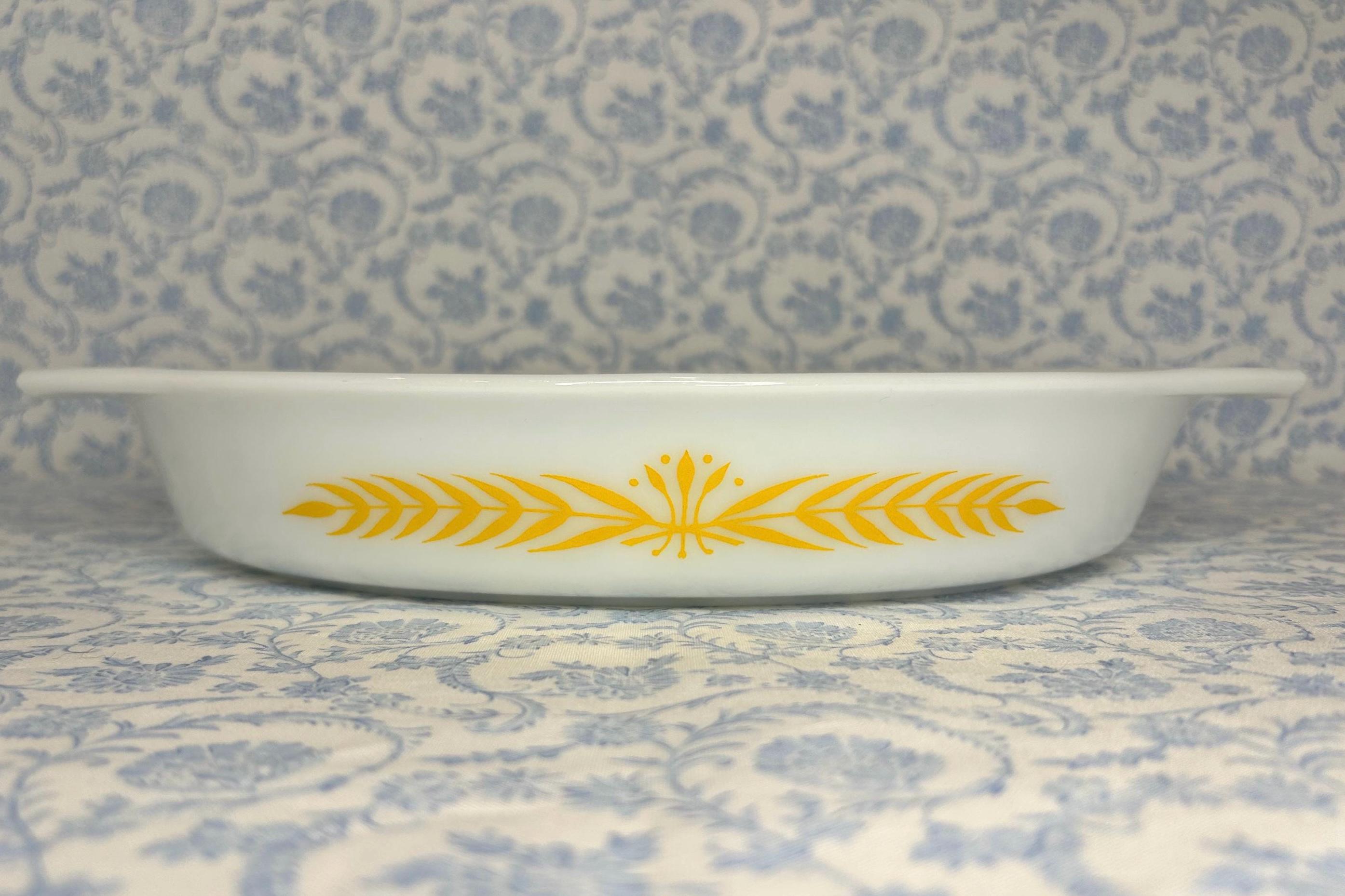 Vintage Pyrex Royal Wheat Divided Casssrole Dish