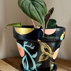6 inch hand painted terracotta planter and saucer